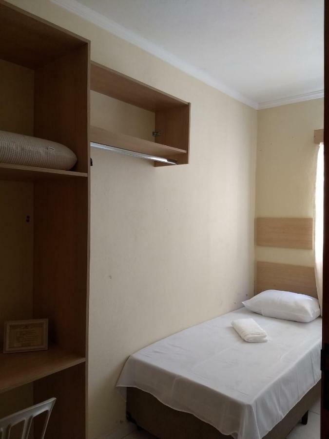 Acomodacoes Silvestre Apartment เตาบาแต ภายนอก รูปภาพ